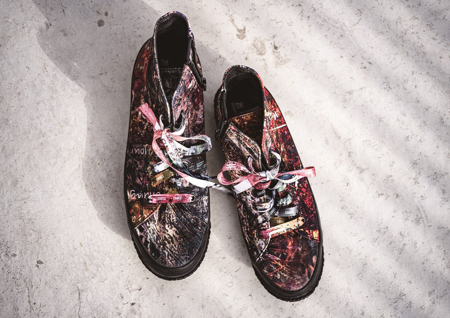 graphic sneaker01