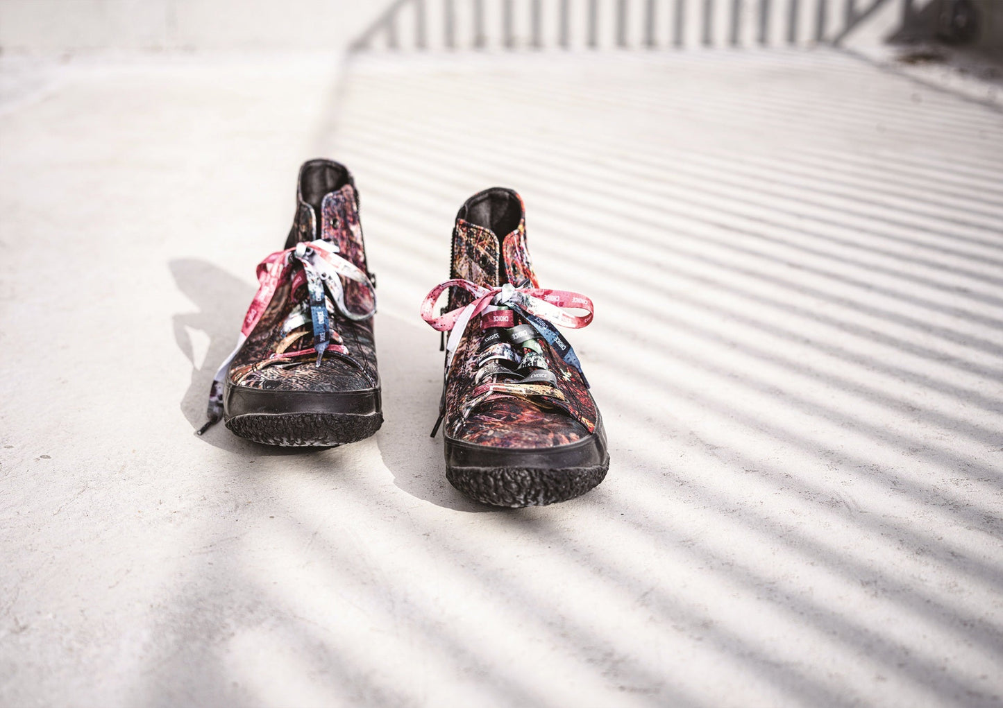 graphic sneaker01
