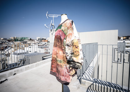 sweatshirt B